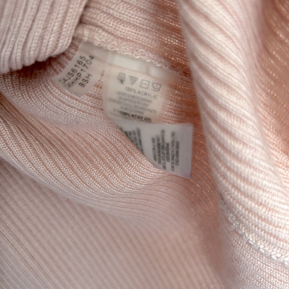 Calvin Klein Women's Pink Knit Ribbed Sleeveless Top - Picture 5 of 5